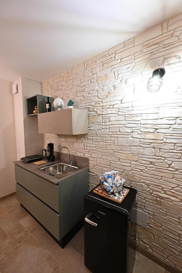 Suite Laurel Spa Con Idromassaggio Fasano Buitenkant foto